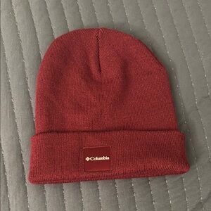 Columbia Maroon Knit Beanie